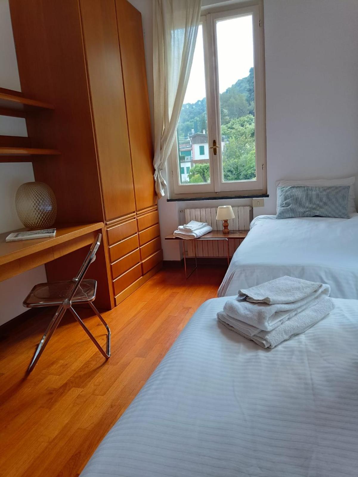 Portofino Seaview Apartment, 50 Meters From The Beach, Free Parking, Air Conditioning 파라기 외부 사진