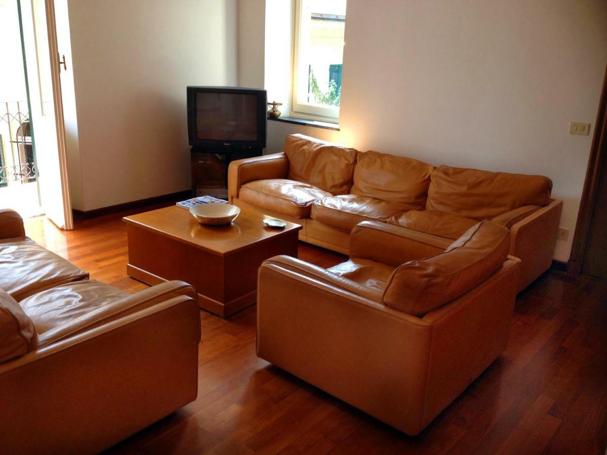Portofino Seaview Apartment, 50 Meters From The Beach, Free Parking, Air Conditioning 파라기 외부 사진
