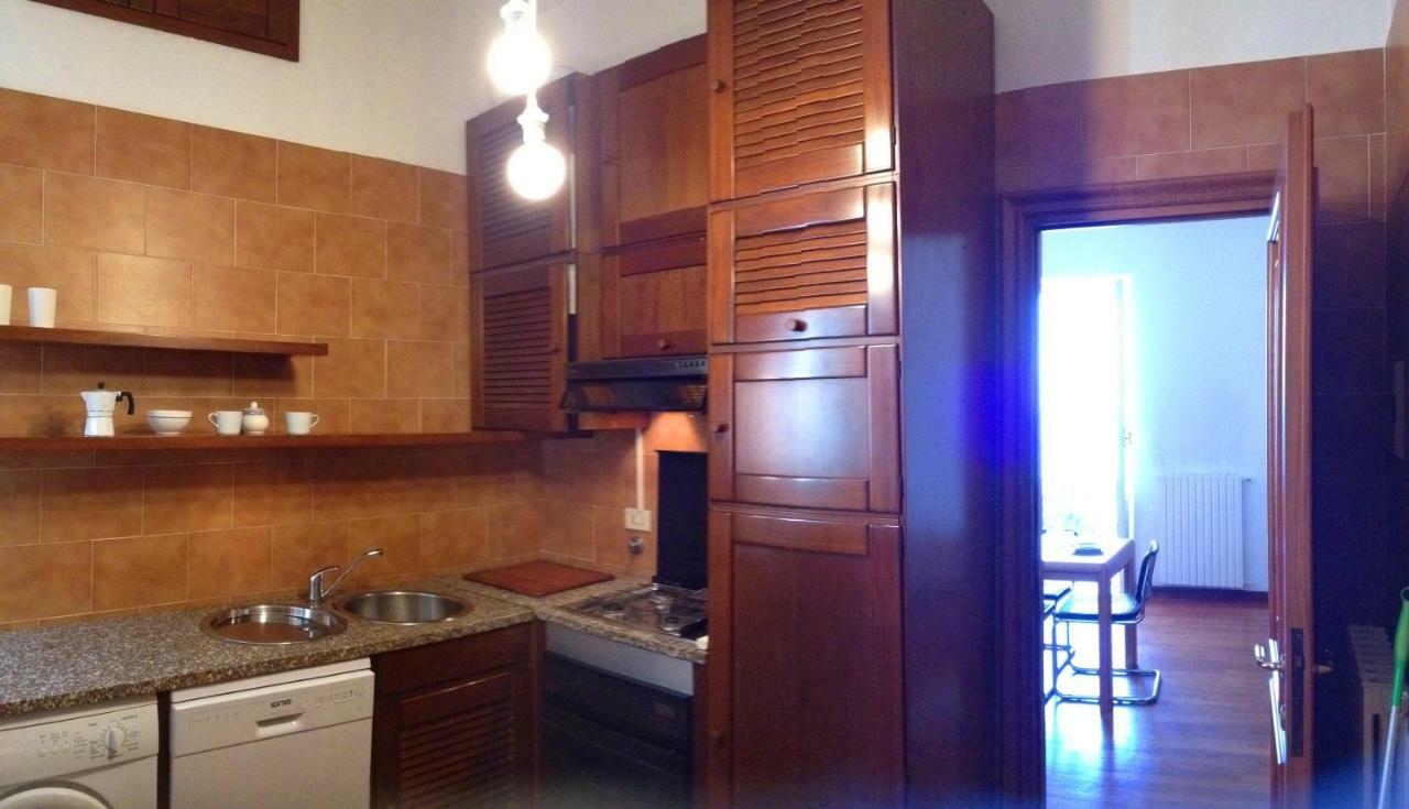 Portofino Seaview Apartment, 50 Meters From The Beach, Free Parking, Air Conditioning 파라기 외부 사진